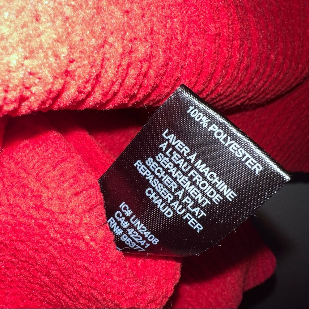 Sanctuary Women’s Bold Red Crew Neck Sweater Size: Small - Picture 4 of 4